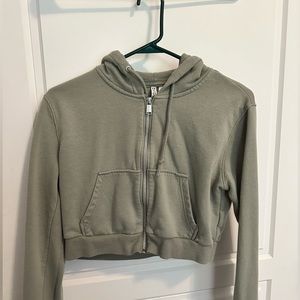 Cropped green zip up H&M hoodie! Size medium
